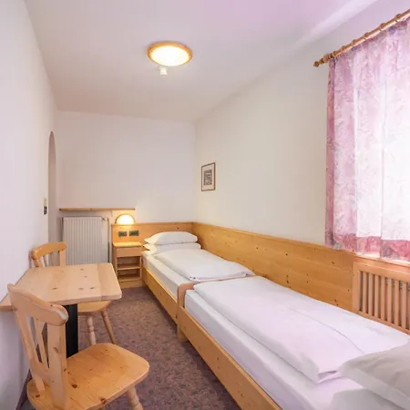Berghotel Schlemmer Brixen Zimmer foto